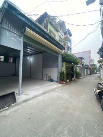 Chính chủ cho thuê kho 120m²  trần cao 6m  ô tô ra vào 7094949