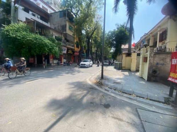 Nhỉnh 400 triệu m có nhà mp nguyễn công hoan 64m 3 tầng kd 7095581