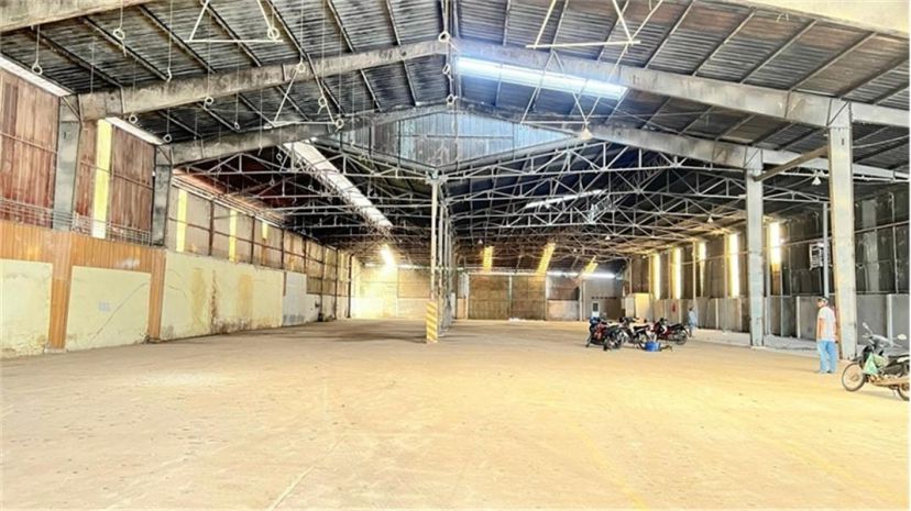 Xt672 nhà xưởng sản xuất tiếp nhận viên nén, sân bãi rộng 7096716