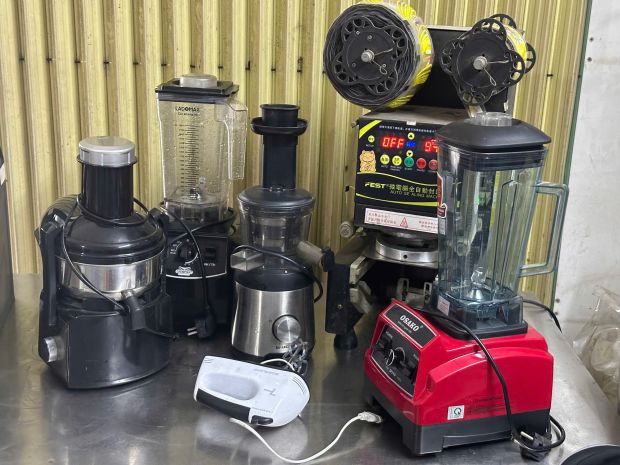 Cần sang nhượng tiệm giặt sấy + nước  302 nguyễn văn tăng, 7097225