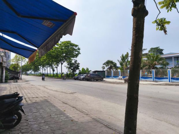 Mảnh đất nằm giữa khu đô thị đại áng. ô tô đỗ cửa 7097331