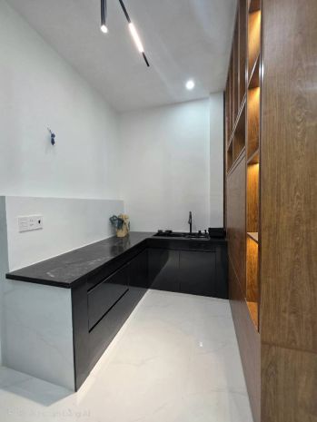 Bán nhà 2 tầng đẹp 50m² 4x13 hẻm xe hơi ngay nguyễn thị 7098729