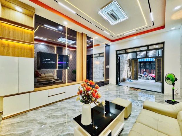 Chính chủ bán nhà 70m²  hẻm xe hơi, 1 trệt 2 lầu, full nội 7099607