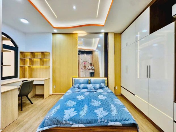 Chính chủ bán nhà 70m²  hẻm xe hơi, 1 trệt 2 lầu, full nội 7099609