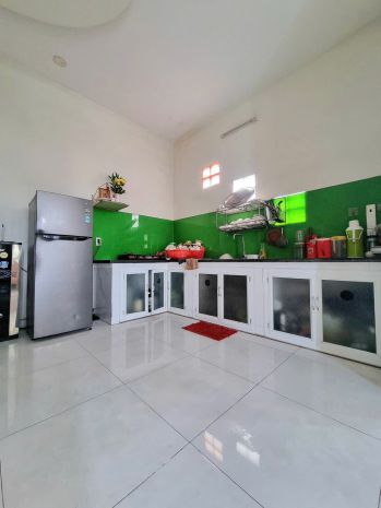 Mặt tiền kinh doanh đỉnh  lô góc 2mt  1t2l  dt 102m² 7100043