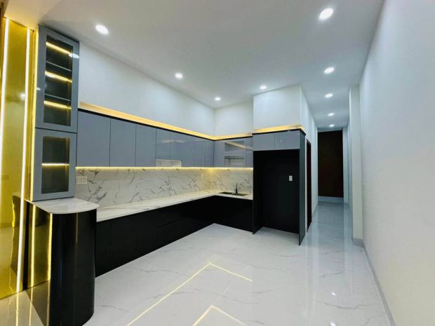 Chốt gấp nhà 4x30  giá đẹp cho khách thiện chí 7100119