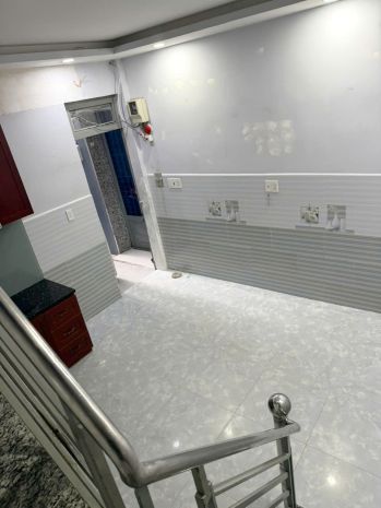 Nhà 5 tầng hẻm 330 âu dương lân p. chánh hưng. giá 2,98tỷ 7100990