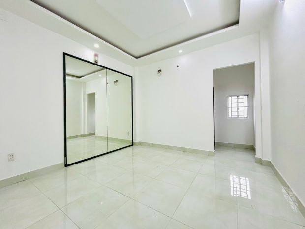 Bán nhà phố có sân vườn, gara ô tô thạnh xuân 22 quận 12 7101010