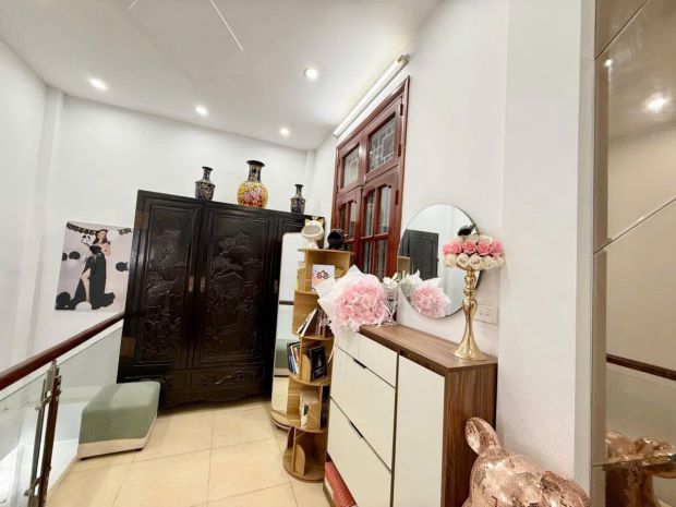 Bán nhà 5 tầng mặt phố tây hồ  lô góc vỉa hè 10m  kinh 7102586