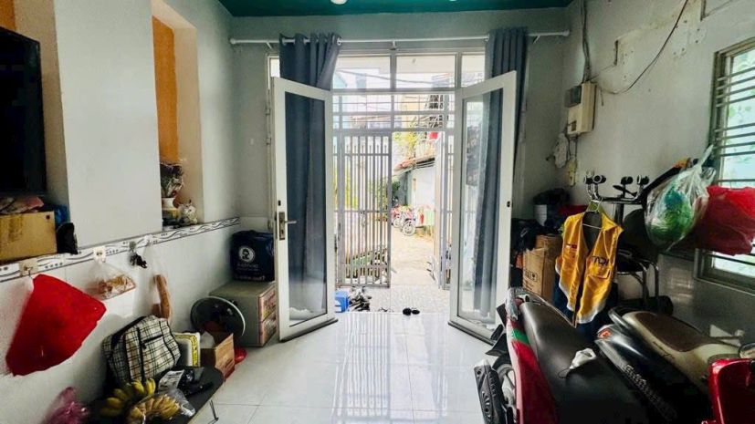 Nhà đẹp 2 tầng  ở ngay  hẻm xe hơi  phạm thế hiển  5,4 7103323