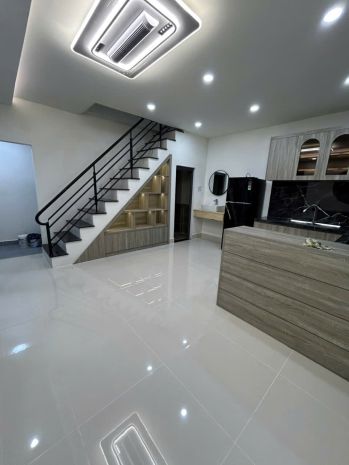 Nhà hẻm thông thoáng thống nhất - 1 trệt 1 lầu đúc - full 7103847