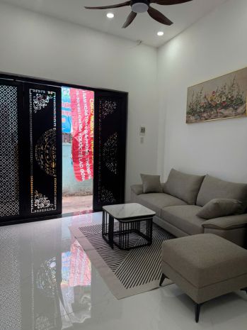 Căn nhà mới ngay trung tâm nha trang chỉ 2ty180 siêu rẻ 7104110