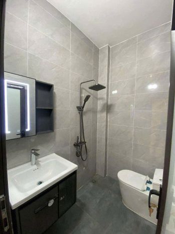 Cần bán gấp trước tết nhà hoàng hoa thám , ba đình, diện 7105161