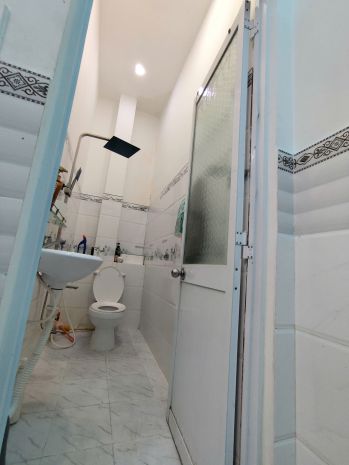 Bán nhà hẻm xe hơi lê văn khương, quận 12  cách mặt tiền 7105430