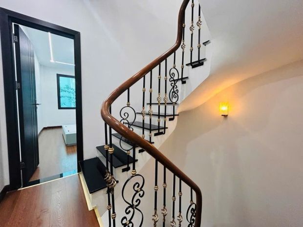 Bánnhà đẹp  kv khuất duy tiến đường thông tiện lợibán 7106461