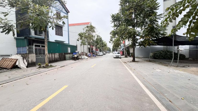 Biệt thự sân vườn long biên, gần hồ điều hòa, diện tích 7106612