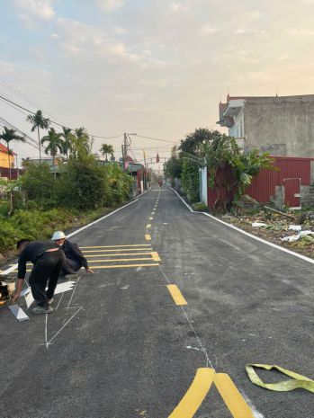 Lô góc giá f0 ngõ 100 tư thủy  đường nhựa 5m  cách 402 7109556