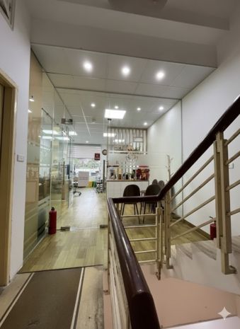 Lô góc mp hoàng ngân, lõi thanh xuân, 68m2, 4t, mt 5.5m, kd 7110072