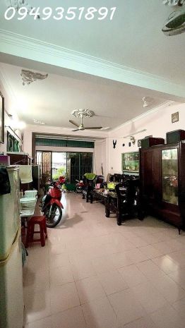 Nhà đẹp - ở liền - phạm văn hai - giáp cách mạng tháng 8 - 7110080