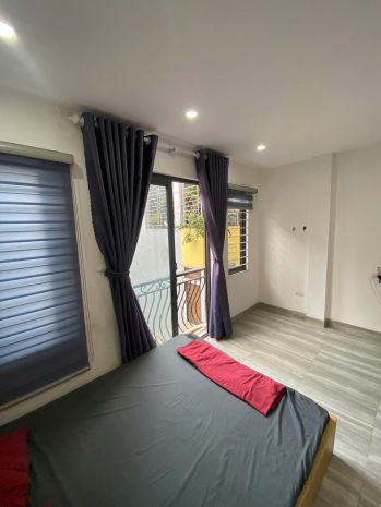 Cho thuê ccmn đẹp thoáng sáng ban công 16 phạm ngọc thạch 7110203