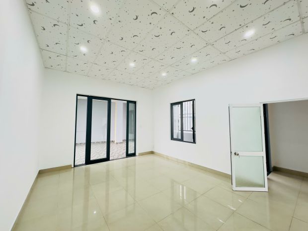 Mt tôn đức thắng đoạn đắc địa 95m2, ngang 6.3 m, 3 tầng 7110752