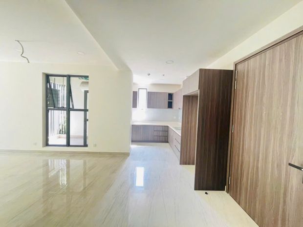 Căn hộ duplex tầng trệt còn sót lại ngay tại kđt celadon 7110957