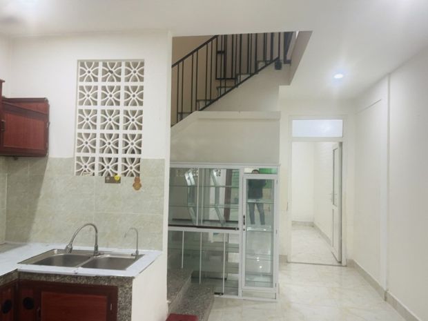 Kề mt nguyễn phước nguyên, 75m2, 2 tầng kiên cố, 3pn, sân 7111135