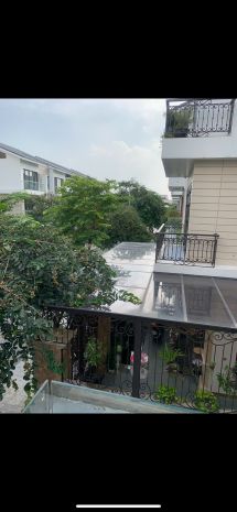 Cần cho thuê nhanh căn biệt thự đẹp - giá tốt - vị trí đắc 7111162