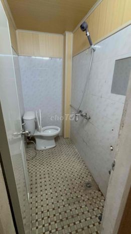 Cho thuê nhà nguyên căn 2 tầng tại phố hồng mai, quận hai 7111578