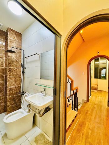 Nhà chdv đường phan đình phùng quận phú nhuận phường cầu 7112002