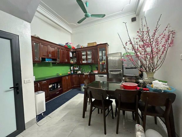 Không có căn thứ 2 phố yên hòa cầu giấy 58m 4 tầng phân lô 7112110