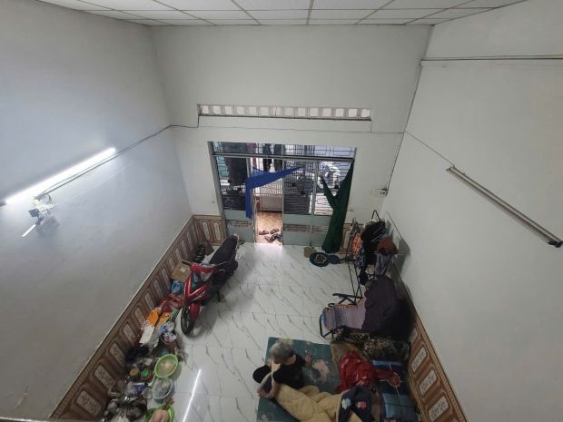 Kiệt trưng nữ vương sát công viên, thông lê đình lý, 7112288