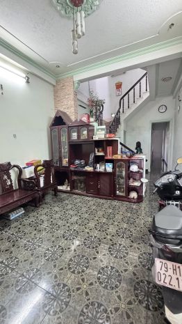 Bán nhà 3 tầng mặt tiền kinh doanh đường lê hồng phong 7112484