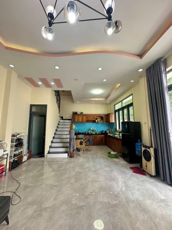 Bán nhà mê đúc 3 tầng đẹp lung linh ngang 9m ngay cầu dứa 7112670