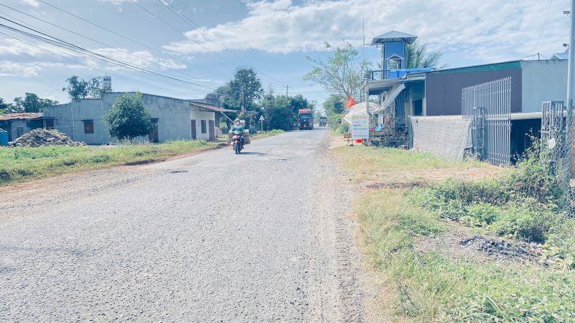 Đất mặt tiền nhựa dh2, nthôn hạ đức trọng cũ, lâm đồng 7115236