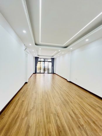 Bán nhà ngõ 24 kim đồng, hoàng mai, 52 m2 , 6 tầng tm, mt 5 7115243