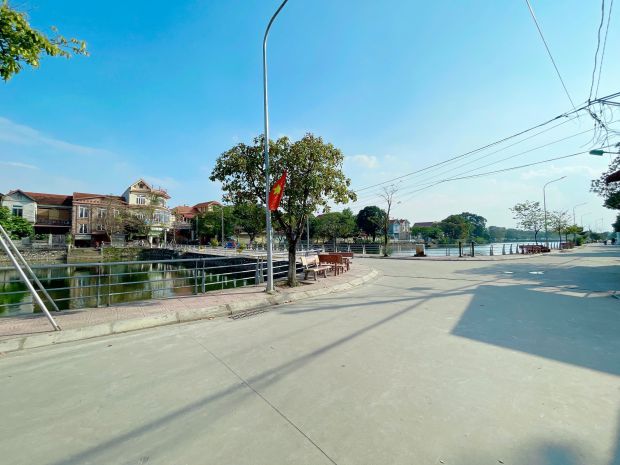 Bán đất võng xuyên,phúc thọ dt 83m2,mt5m,đường thông ,ô tô 7116445