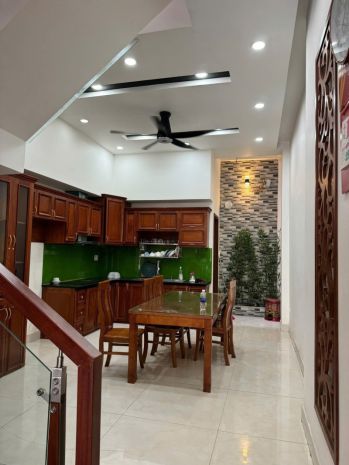 Bán nhà 4 tầng đường 182, tăng nhơn phú a, q.9, hồ chí 7117079