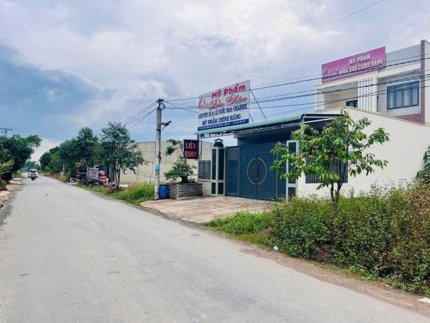 Bán nhà mặt tiền đường nhựa  bàu sen, đức hòa, long an 7117140