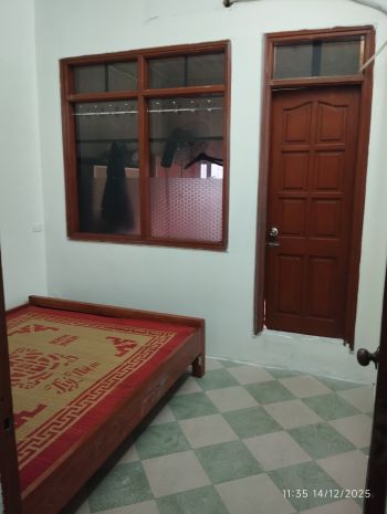 Cho thuê căn hộ tập thể tại 17 ngõ 563 giải phóng, hoàng 7117946