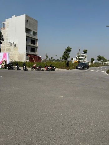 Bán đất gần siêu dự án thành phố thông minh 105m2 đấu giá 7119451