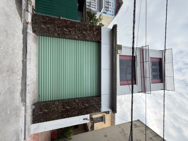 Bán đất tặng nhà đẹp 3 tầng lý sơn- dân xây- gần oto- tiện 7120036