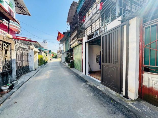 Lương quy - thị trấn đông anh-nhà cấp 4 có 2 tầng giá chỉ 7121036