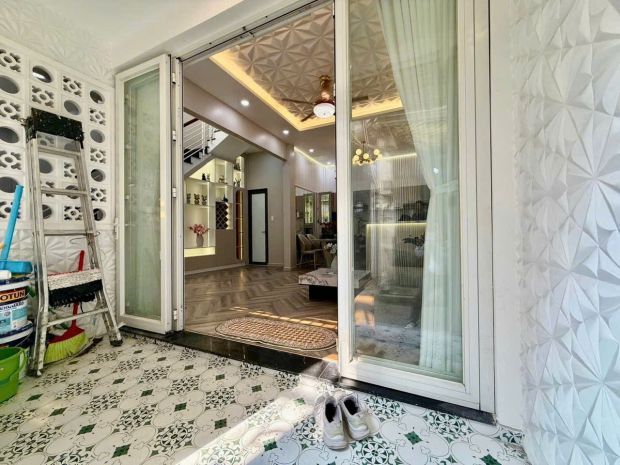 Quận 7 - nhà đẹp ở ngay - 2 tầng - 49m2 - trần văn khánh - 7121743