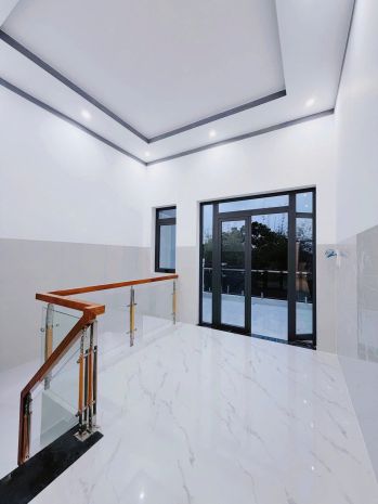 Nhà mới, hem 1 xẹt ql13, đối diện chợ bưng bâu, tc 60m² 7121785