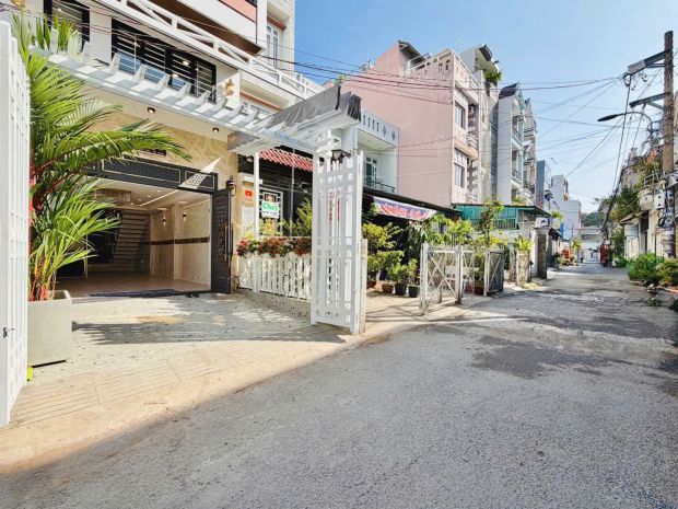 Bán nhà đẹp 1 trệt 2 lầu  dọn vào ở ngay 7121907