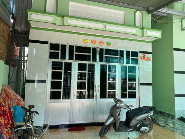 Bán 2 căn nhà cấp 4 liền kề vị trí đắc địa khu phố 10 bình 7122232