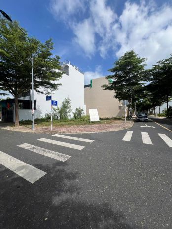 Bán lô góc đẹp nhất mipeco nha trang  sát trường học  gần 7122331