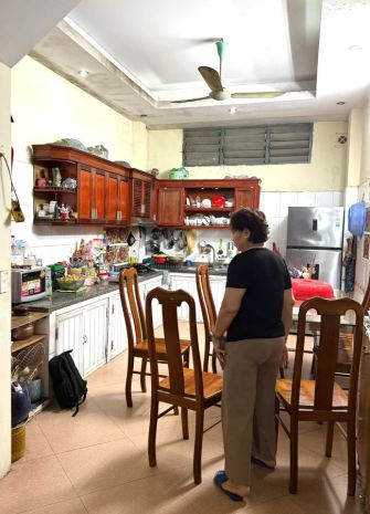 Bán nhà hoàng hoa thám 46m2.  5 tầng. mặt tiền 3.5m. giá 7122865