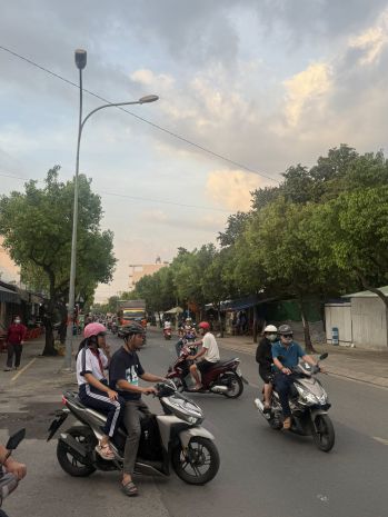 Bán lô đất 2 mặt tiền thị trấn hóc môn 7.2x14m giá 8.299t 7123069